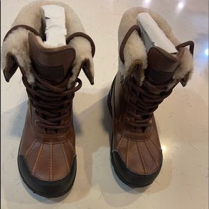 Kids brand new never work authentic Ugg’s boots Size 12